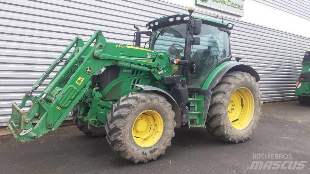 John Deere 6130 R Traktorit