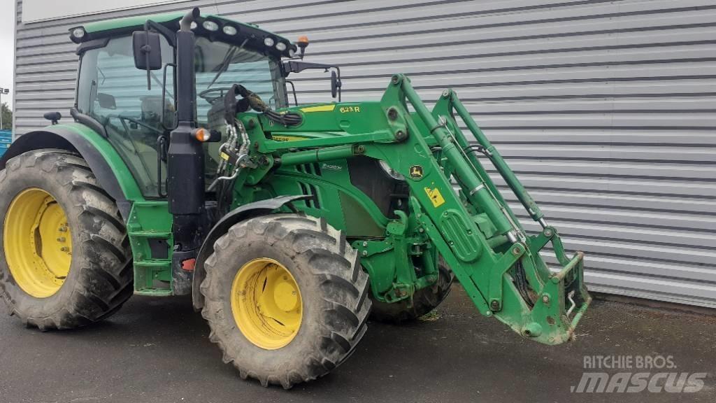 John Deere 6130 R Traktorit