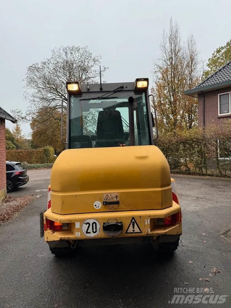 Ahlmann AS 90 Pyöräkuormaajat