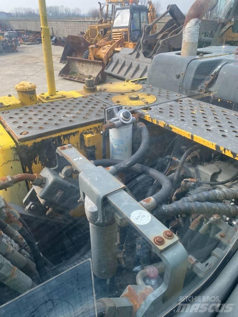 Volvo EC 160 B N LC Telakaivukoneet