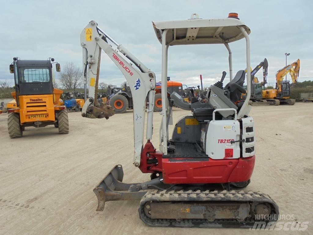 Takeuchi TB215R Minikaivukoneet < 7t