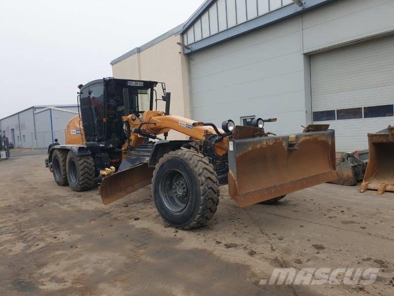 CASE 856 C AWD Tiehöylät