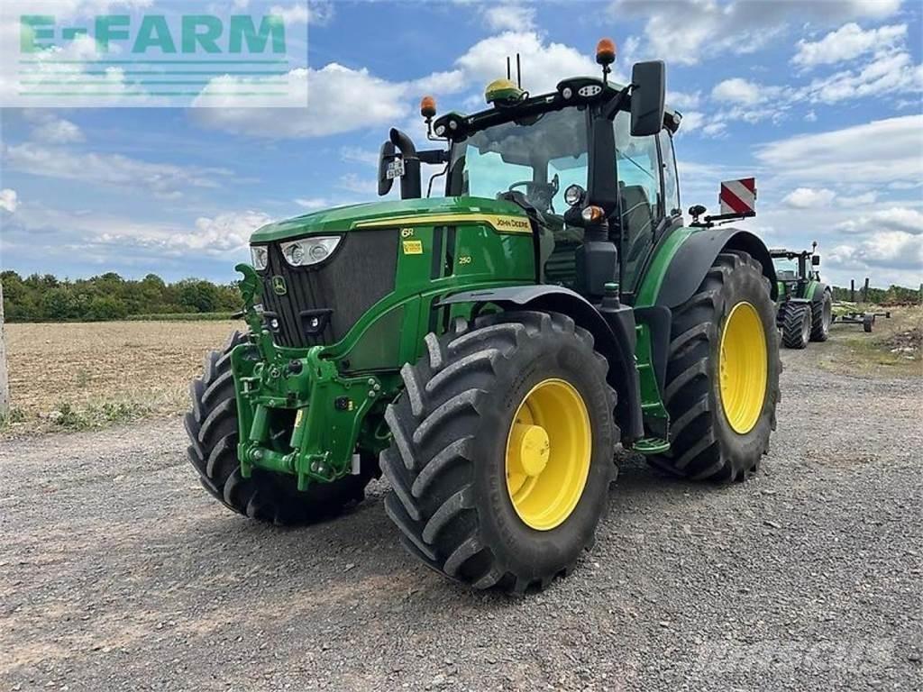John Deere 6r 250 Traktorit