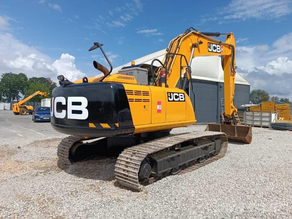 JCB JS 220 LC Telakaivukoneet
