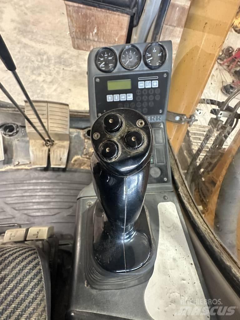 Liebherr R 317 Telakaivukoneet