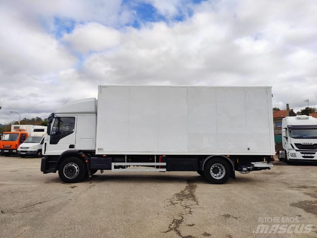Iveco 180E 28 Umpikorikuorma-autot