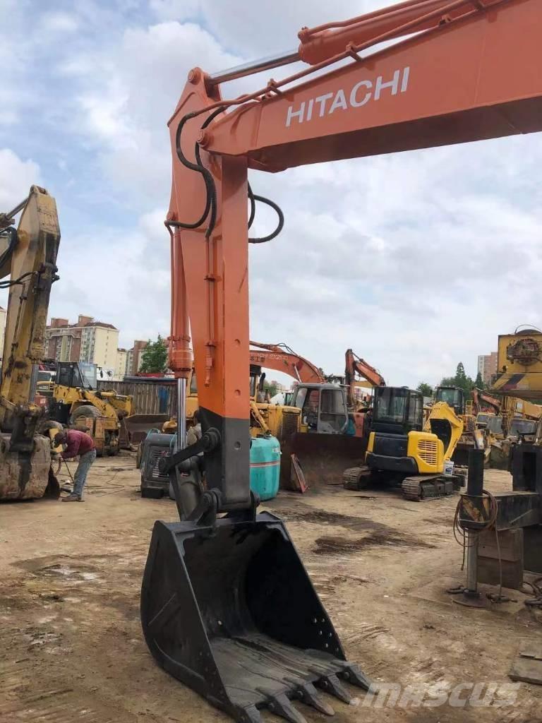 Hitachi EX 200-5 Telakaivukoneet