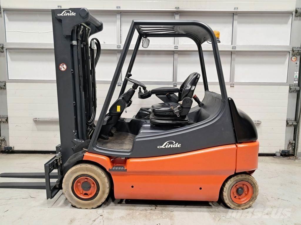 Linde E25/02 Sähkötrukit
