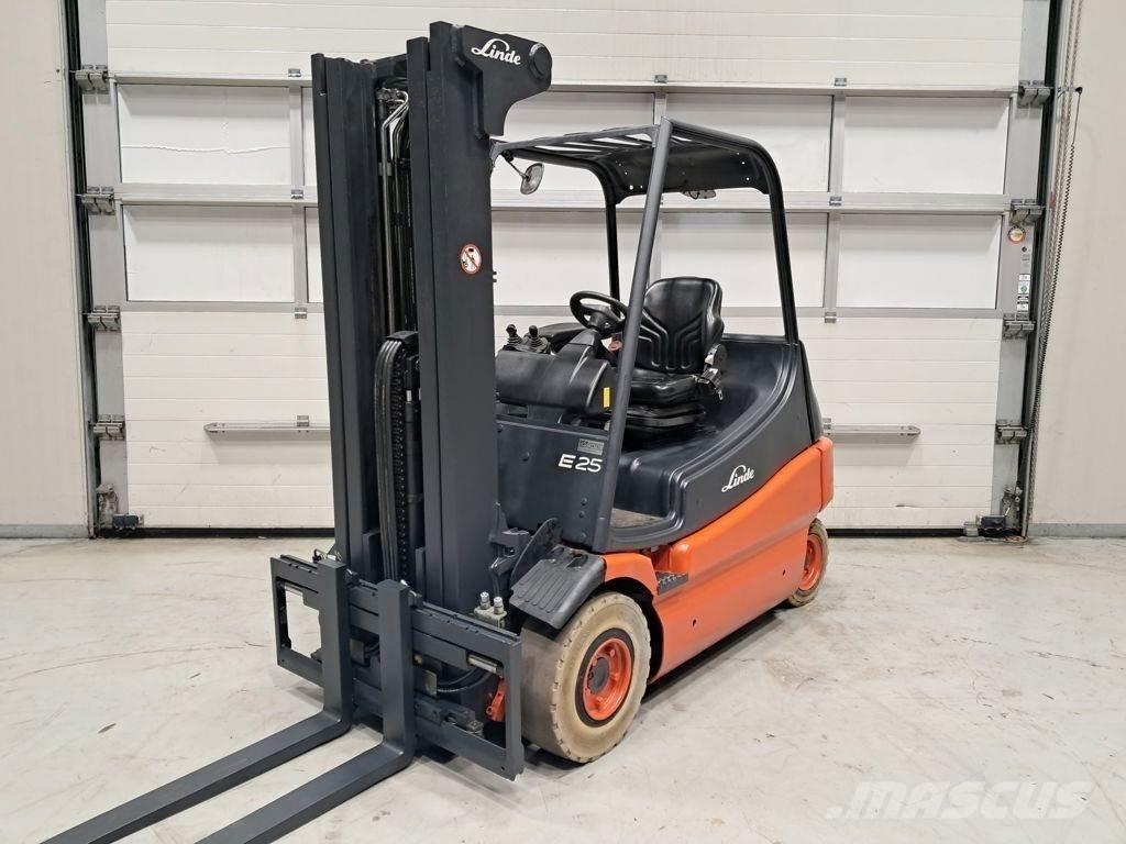 Linde E25/02 Sähkötrukit