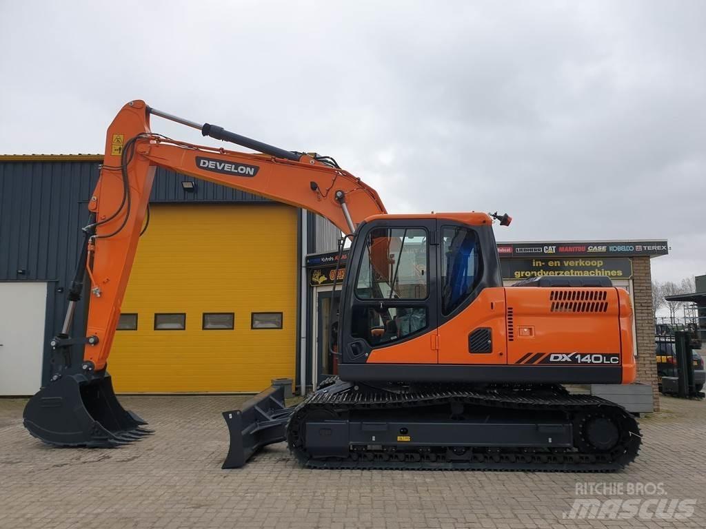 Develon DX140LC Telakaivukoneet