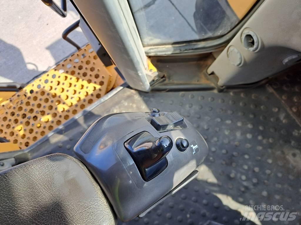 Volvo L 180 H Pyöräkuormaajat