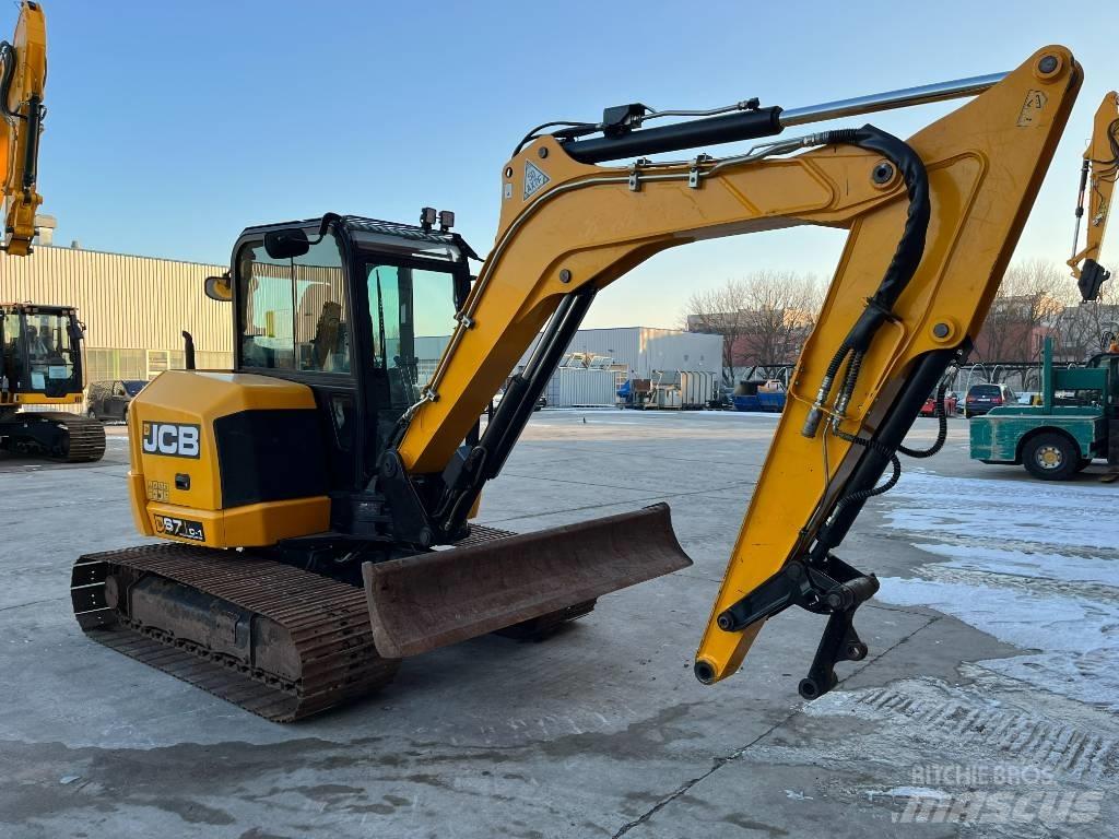 JCB 67 C Minikaivukoneet < 7t