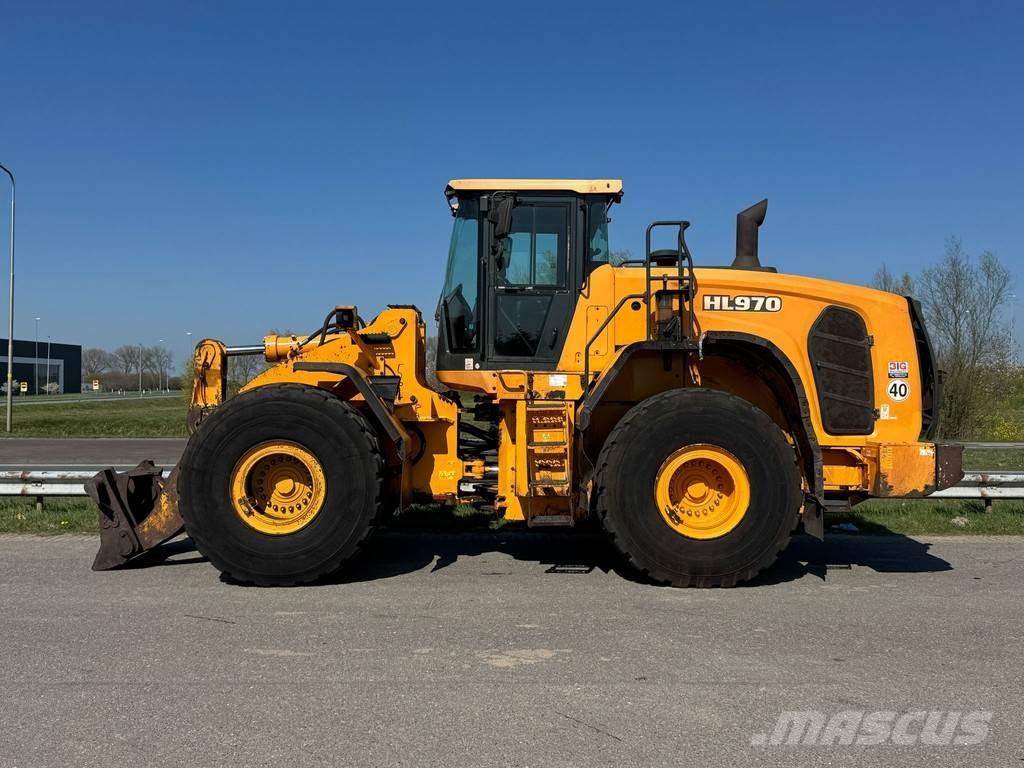 Hyundai HL970 Pyöräkuormaajat