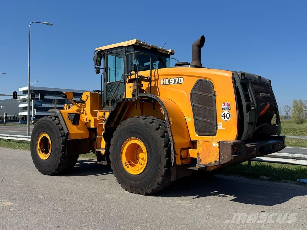 Hyundai HL970 Pyöräkuormaajat