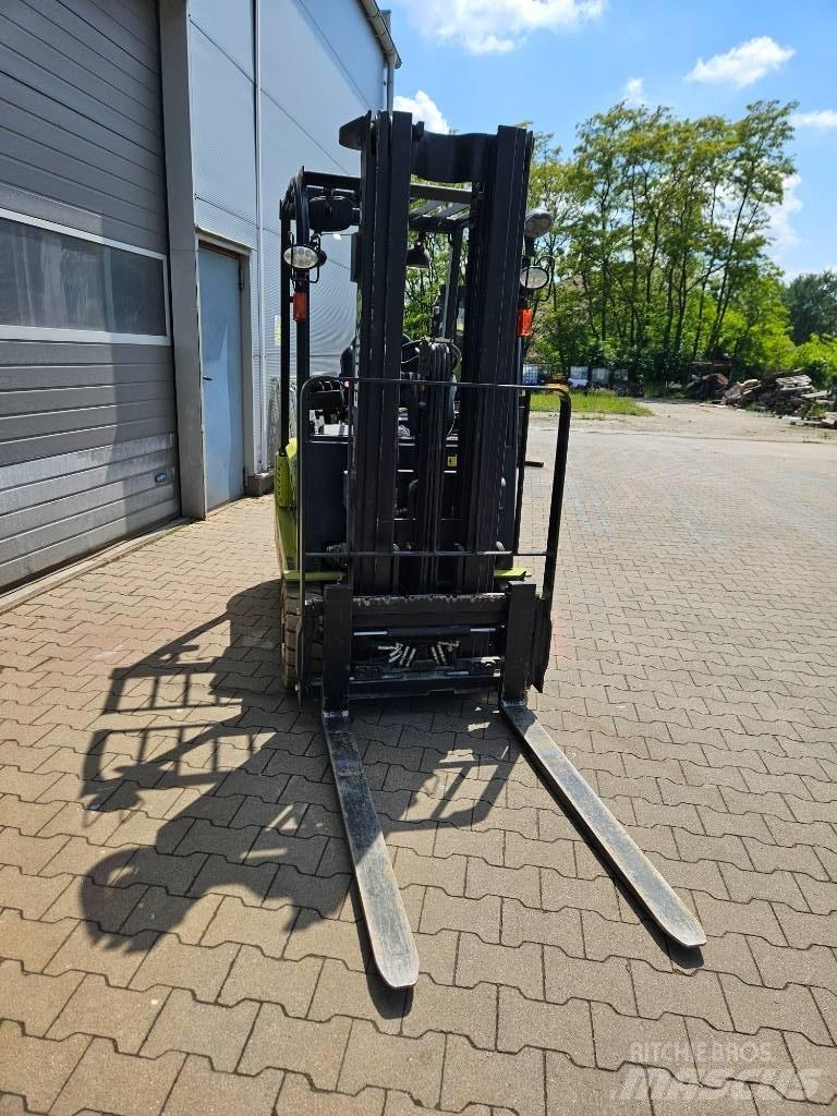 Clark GTX 18 Sähkötrukit