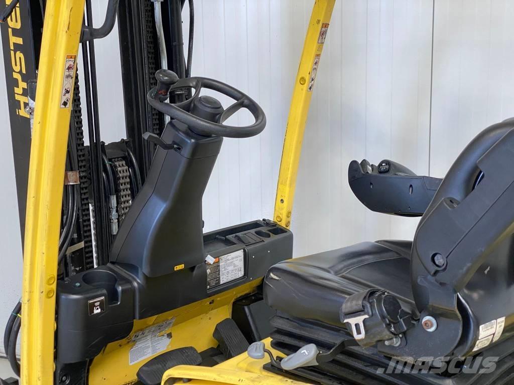 Hyster J2.0XNT LWB Sähkötrukit