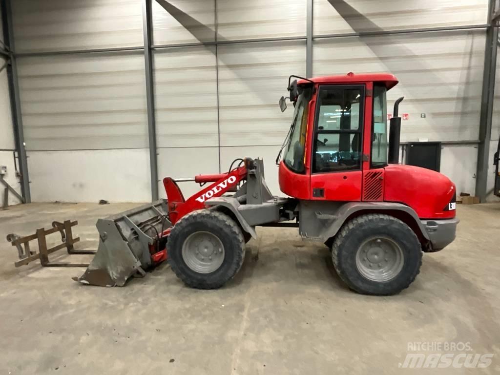 Volvo L 30 B-Z/X Pyöräkuormaajat