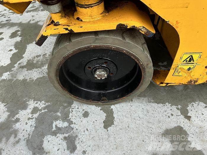 JCB S4046E Saksilavat