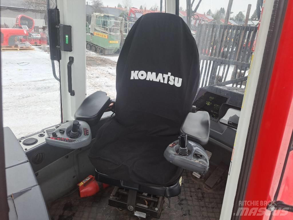 Komatsu 865 Kuormatraktorit
