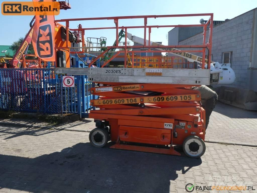JLG 2030 ES Saksilavat