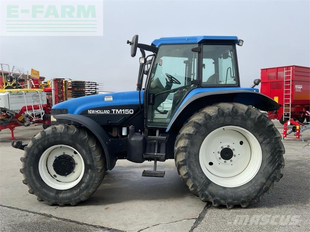 New Holland TM 150 Traktorit