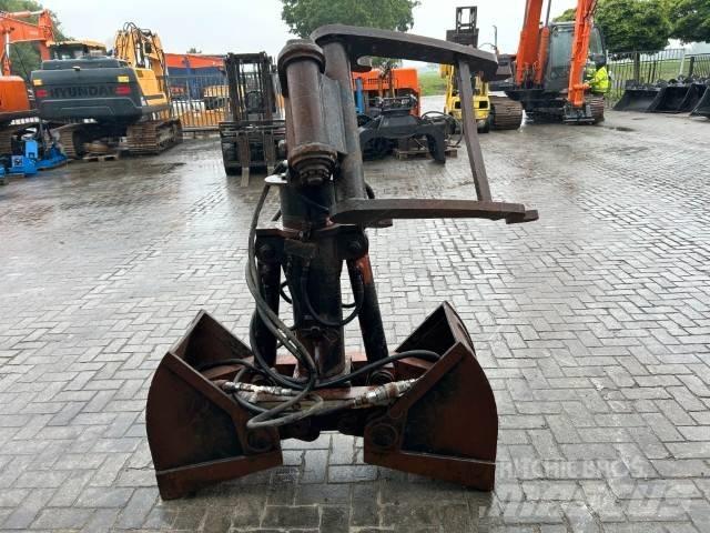  Zand Grijper CW 30 Kourat