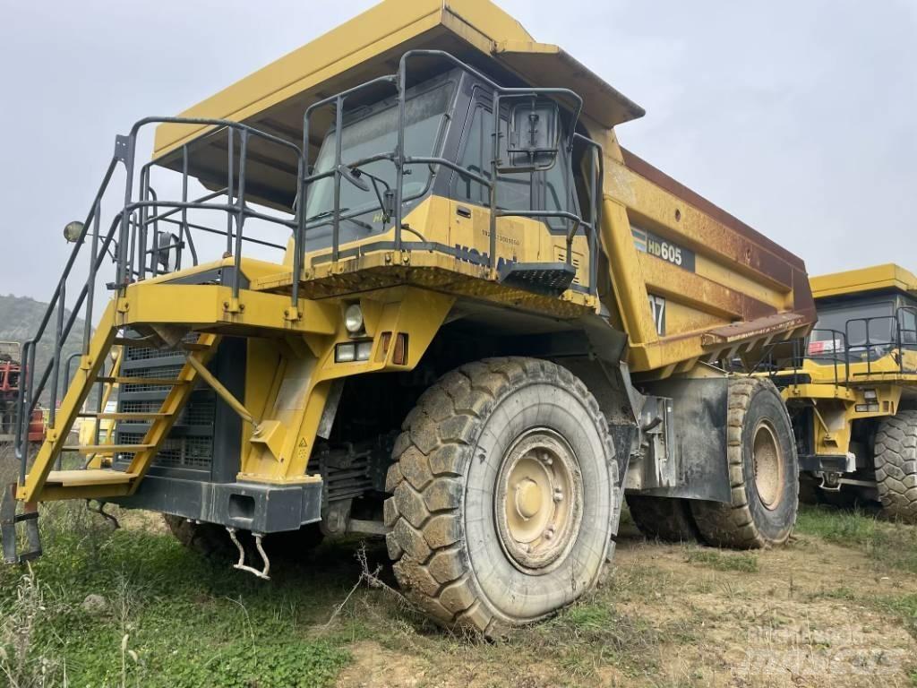 Komatsu HD 605-7 Maansiirtoautot