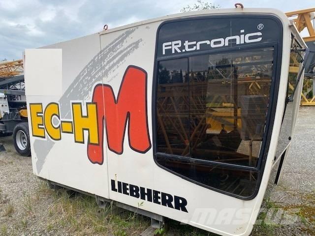Liebherr 132 EC-HM Torninosturit