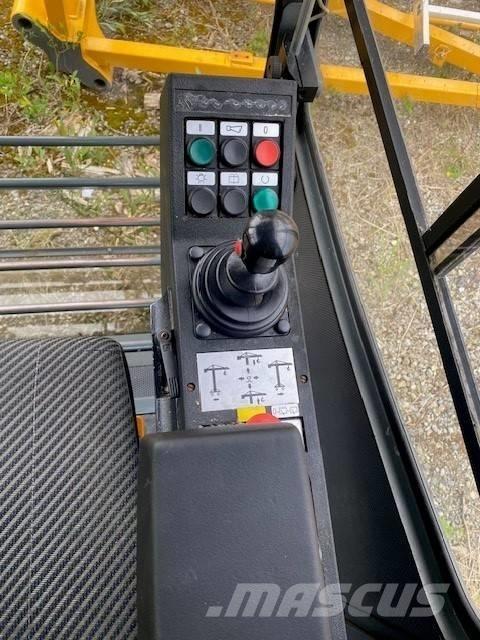 Liebherr 132 EC-HM Torninosturit