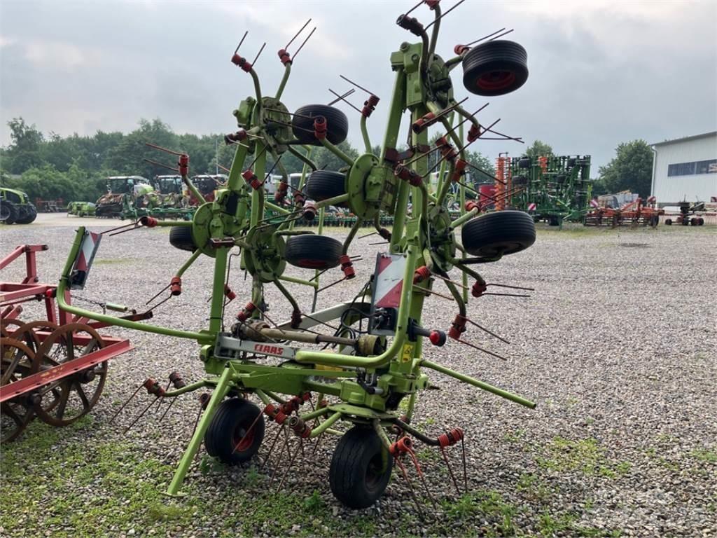 CLAAS VOLTO 870 Pöyhimet ja haravat