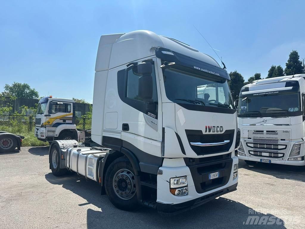 Iveco Stralis 460 Vetopöytäautot