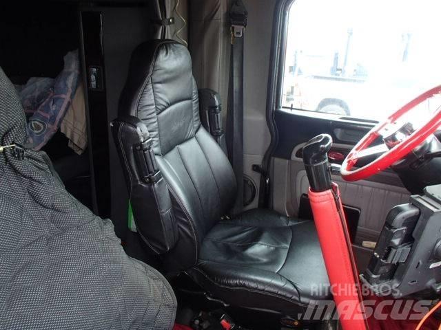 Peterbilt 388 Vetopöytäautot