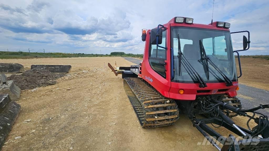  Pistenbully PB 100 Rinnekoneet
