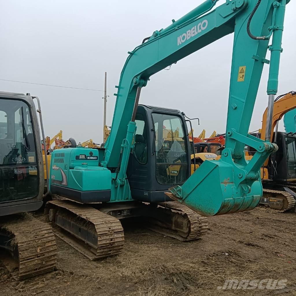 Kobelco SK75-8 Midikaivukoneet 7t - 12t