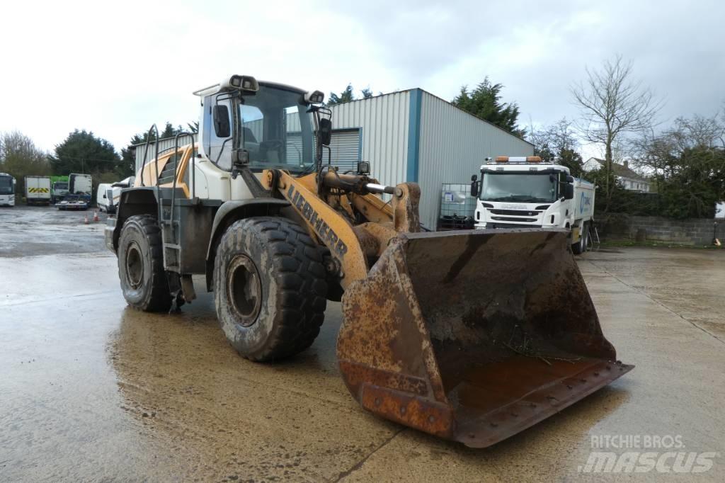 Liebherr L 556 Pyöräkuormaajat