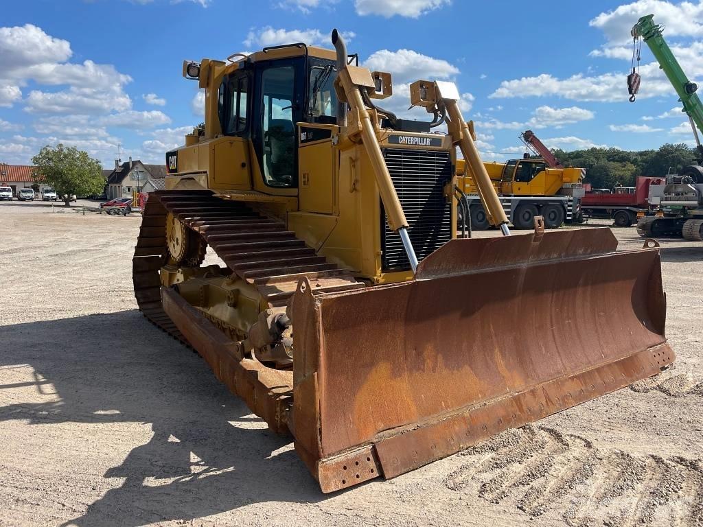 CAT D 6 T LGP Telaketjupuskutraktorit