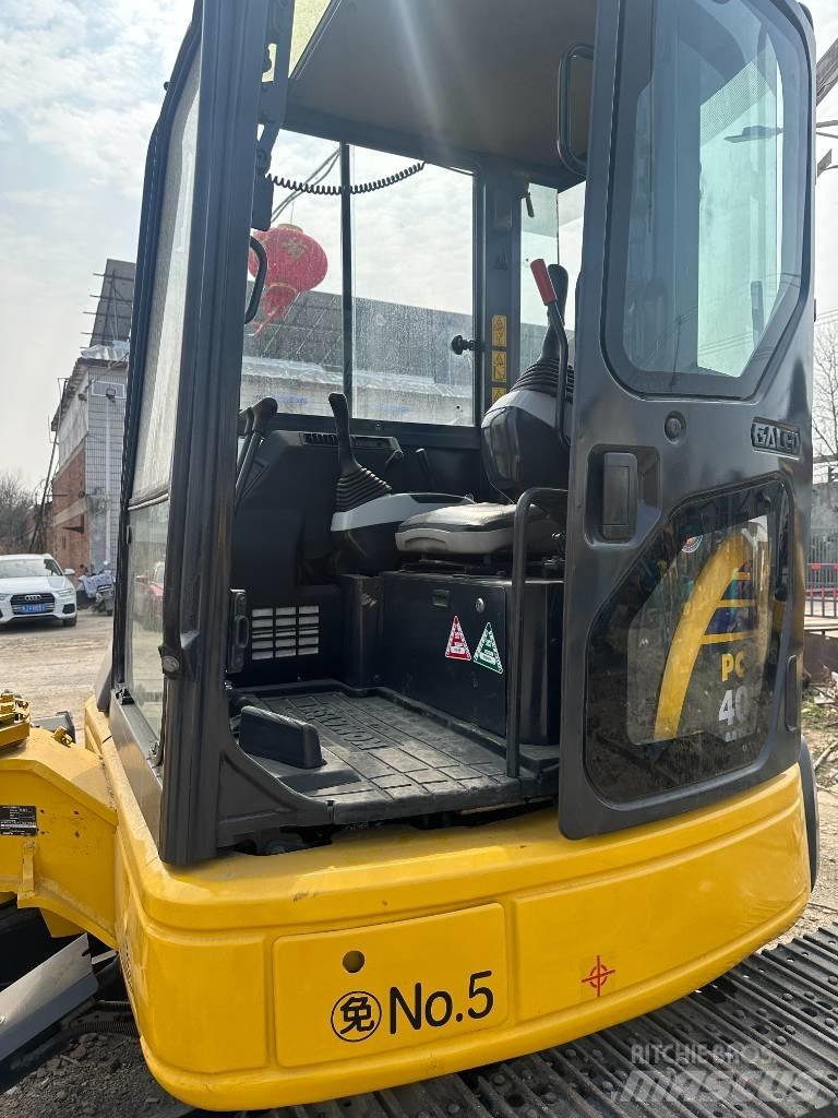 Komatsu PC 40 Minikaivukoneet < 7t