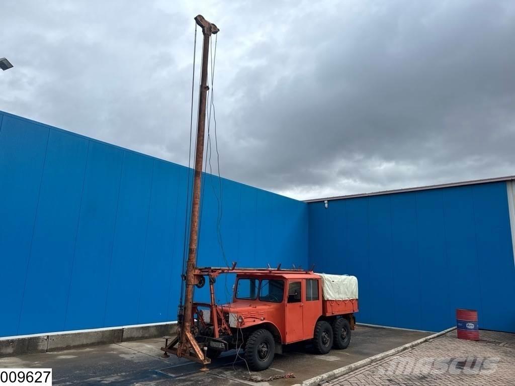 Dodge WC 63 M 6x6 Mobiilinosturit