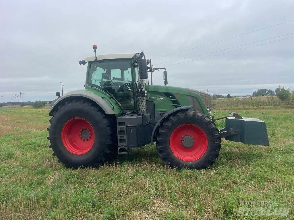 Fendt 828 Traktorit