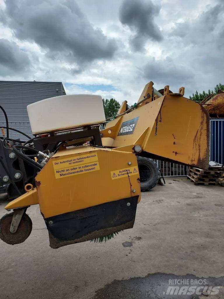 CAT 906/7/8 Lakaisukoneet