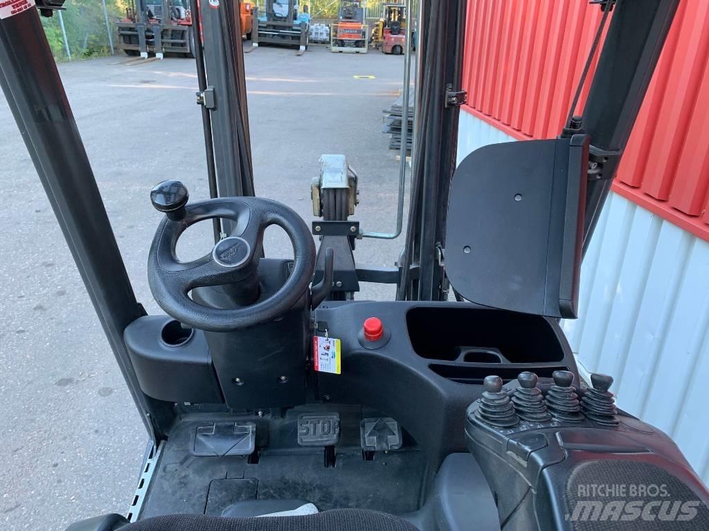 Linde E16C-02 Sähkötrukit
