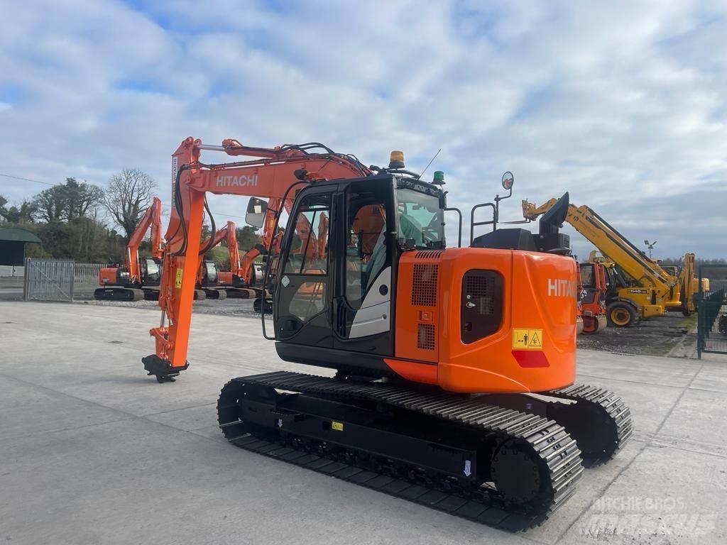 Hitachi ZX 135 US-6 Telakaivukoneet