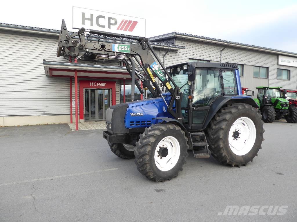 Valtra 6550 Hitech Traktorit