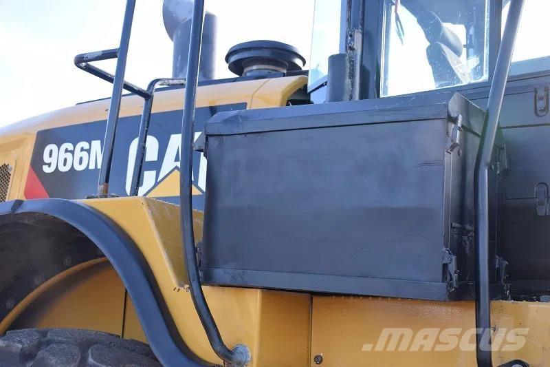 CAT 966 M Pyöräkuormaajat
