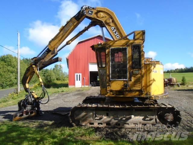 John Deere 653G Harvesterit