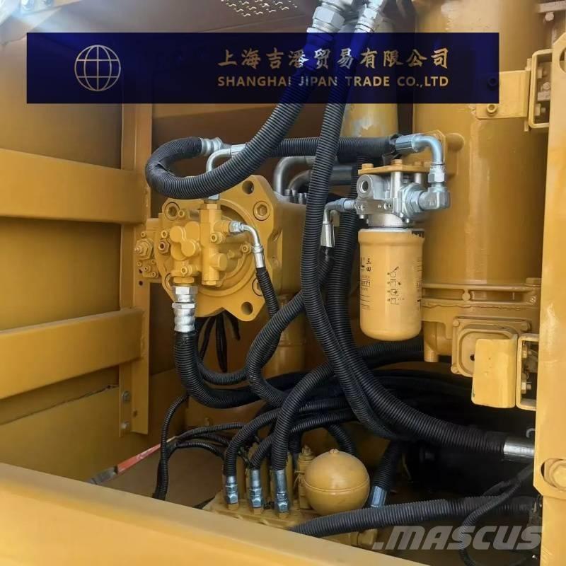 CAT 320 B L Telakaivukoneet