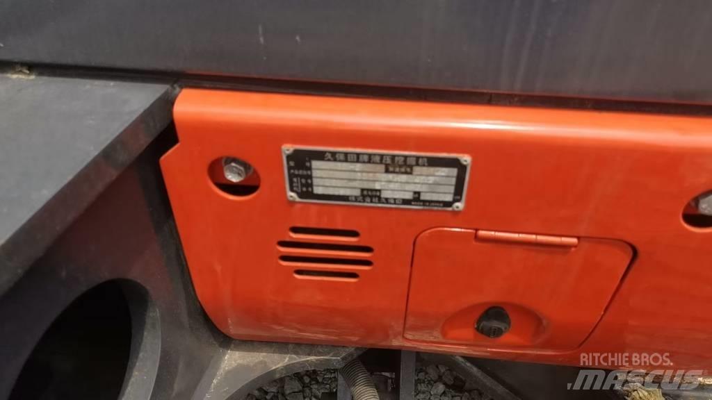 Kubota KX 165 Telakaivukoneet