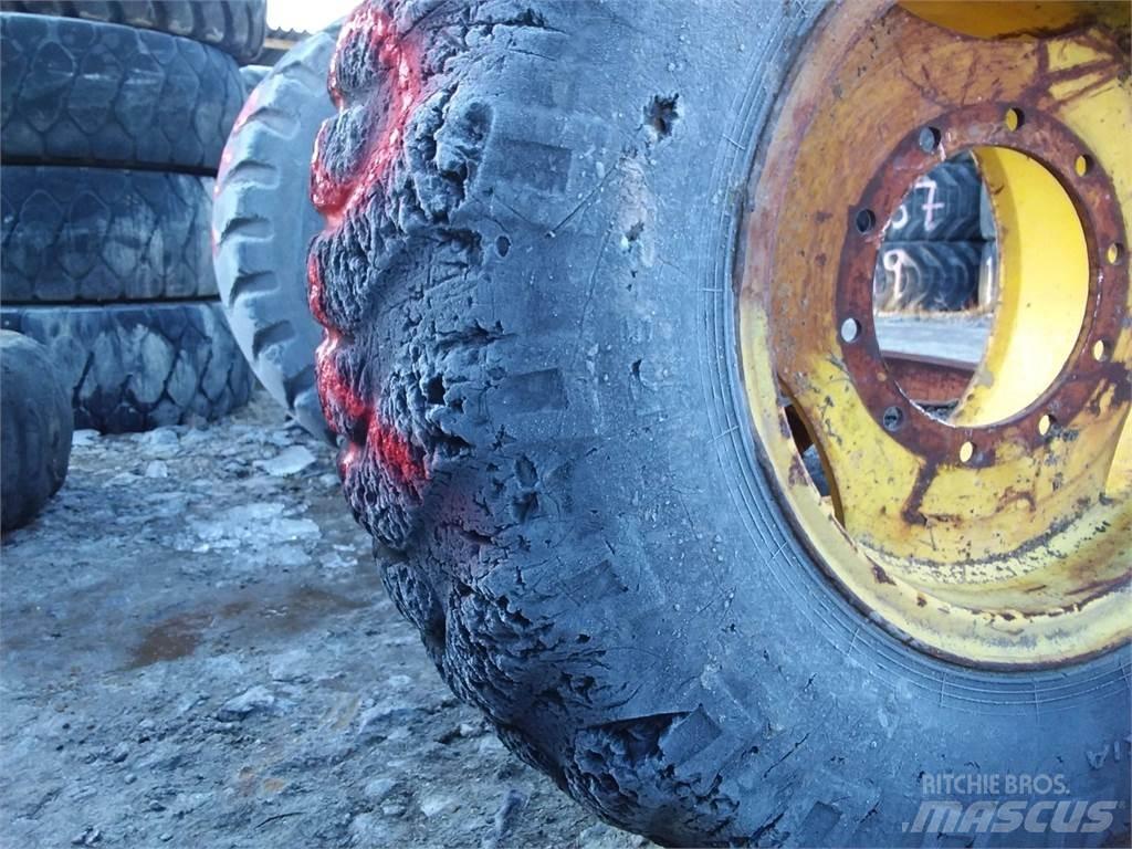 Nokian ELS, 17,5x25 Renkaat ja vanteet