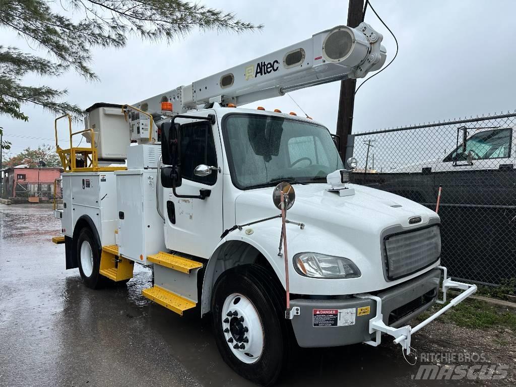 Freightliner M2 Nostolava-autot