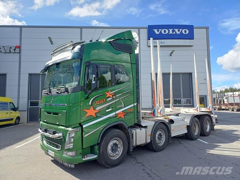 Volvo FH Puuautot